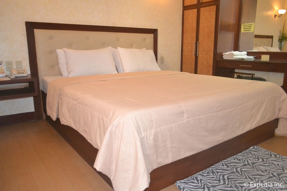 Bliss Hotel Dau Mabalacat Εξωτερικό φωτογραφία