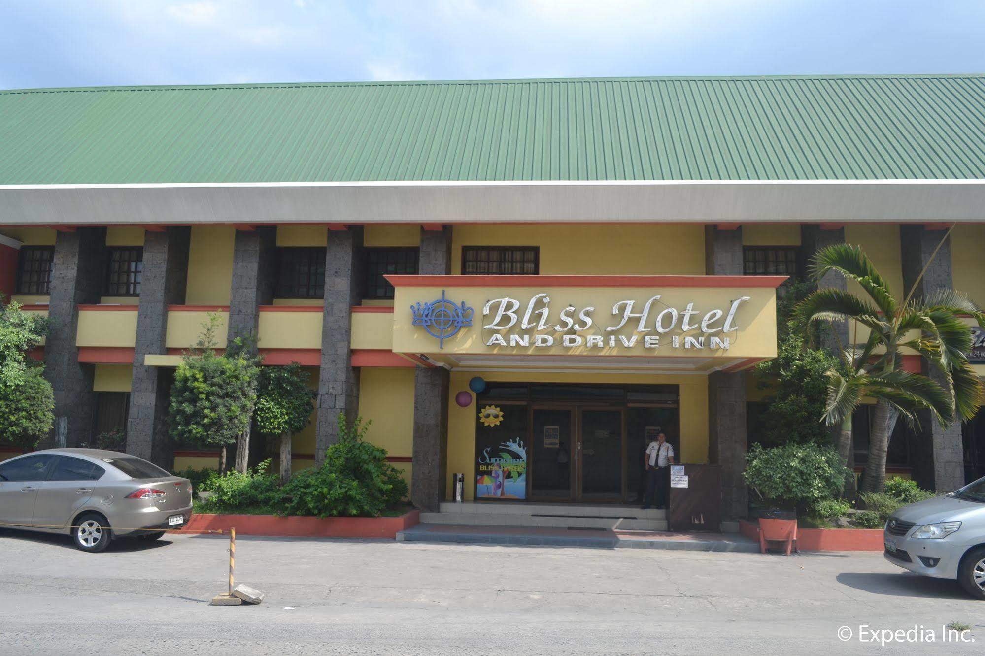 Bliss Hotel Dau Mabalacat Εξωτερικό φωτογραφία