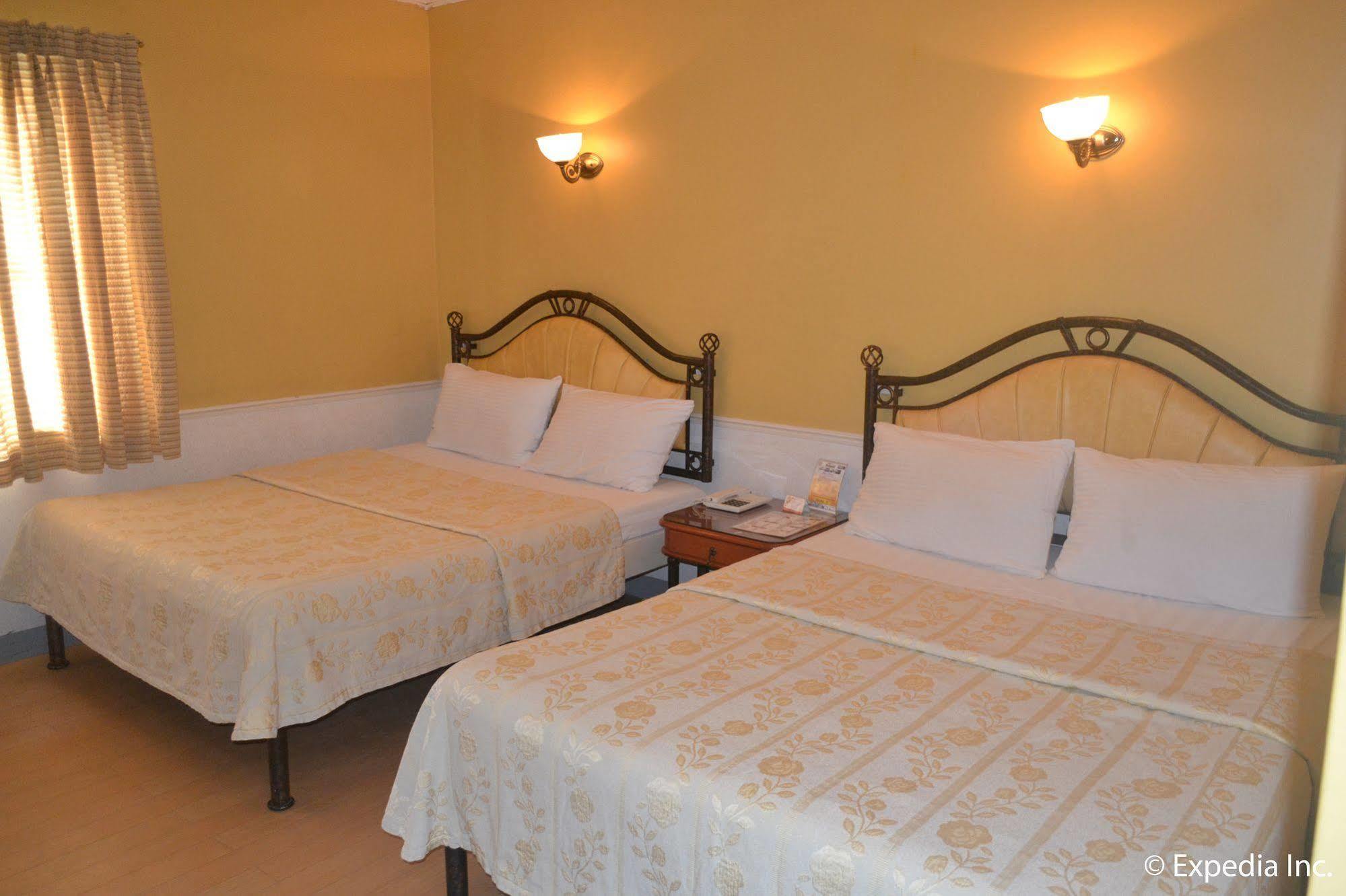 Bliss Hotel Dau Mabalacat Εξωτερικό φωτογραφία